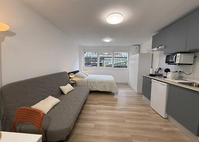 Apart Otel Estudios Areal Vigo